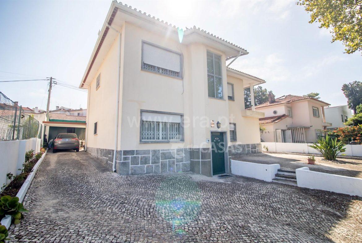 Moradia Isolada, T6 Linda-a-Velha, Oeiras